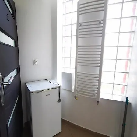 Koral Lägenhet Chotomow