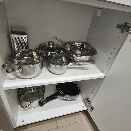 Koral Lägenhet Chotomow