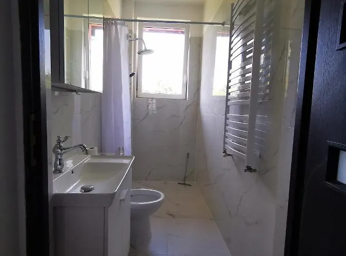 Koral Apartament Chotomow